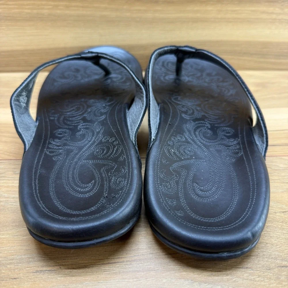 Olukai Mekila Black Leather Flip Flops Mens 14 Travel Everyday Pool Beach Resort
